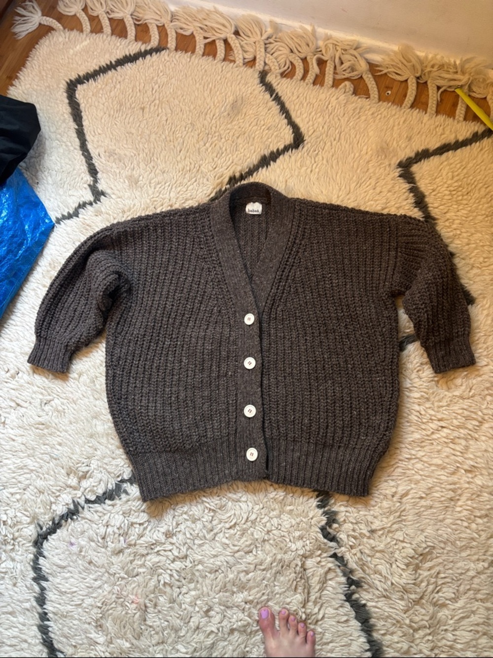 Babaa Wool Cardigan - Picture 11 of 16